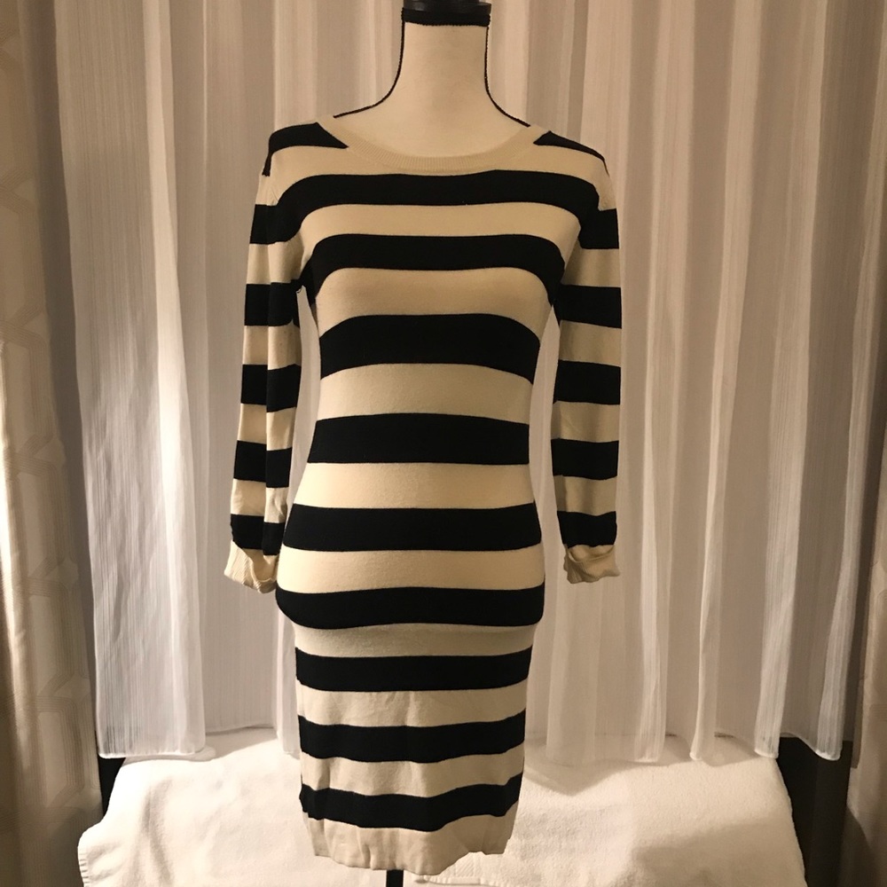 Bodycon Tunic - Picture 2 of 5